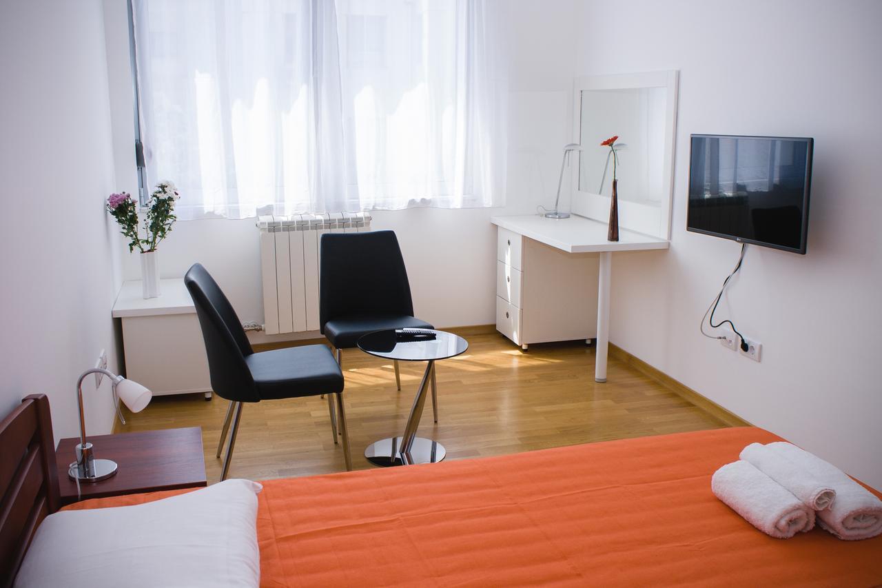 Botanical Garden Apartments Белград Екстериор снимка
