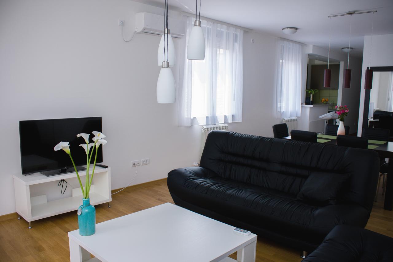 Botanical Garden Apartments Белград Екстериор снимка